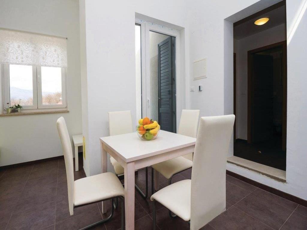 Apartments Grzic Porozina Экстерьер фото
