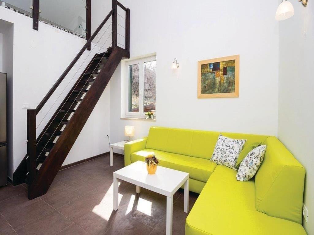 Apartments Grzic Porozina Экстерьер фото