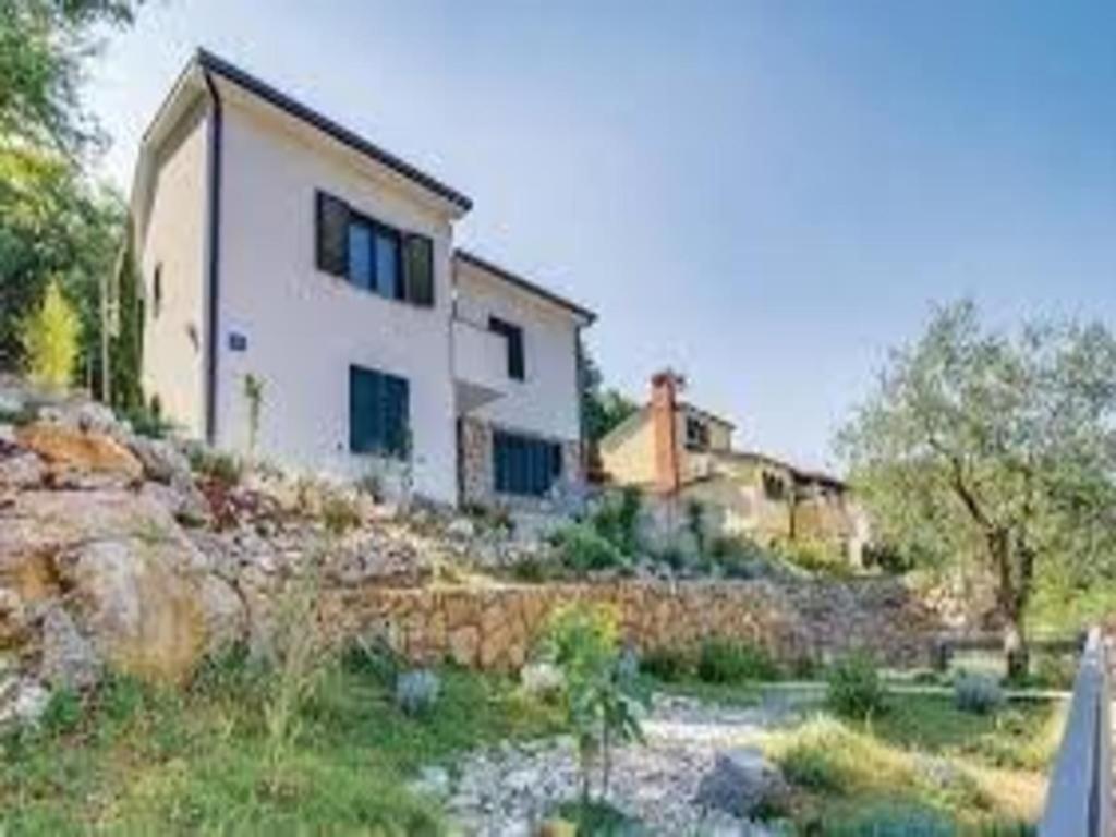Apartments Grzic Porozina Экстерьер фото