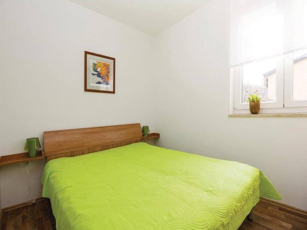 Apartments Grzic Porozina Экстерьер фото